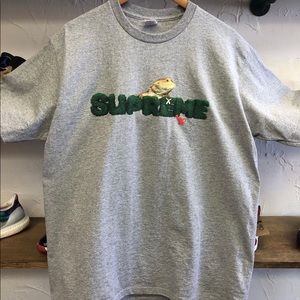 Supreme Tee